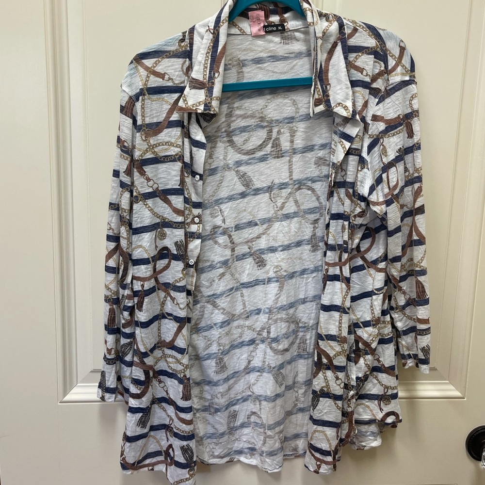 Women’s Button Down
